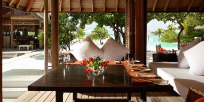 Cocoa Island - Dining - Ufaa Banquet Seating