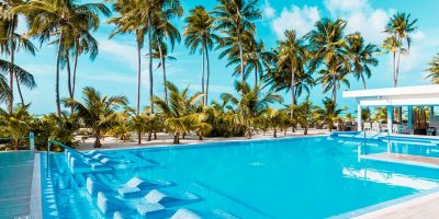 pool-riu-palace-maldivas_tcm55-256459